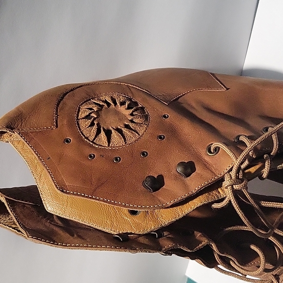 Ladies leather boots - Picture 3 of 7